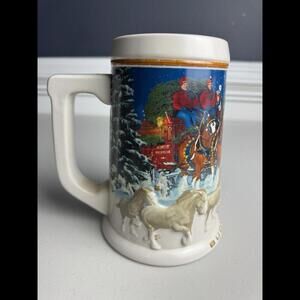 Budweiser 2005 Holiday Ceramic Stein "Holiday Stein" CS628
